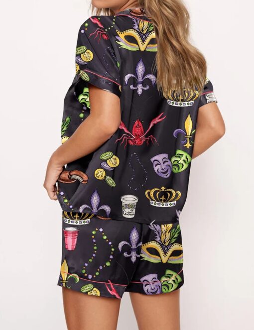 Mardi Gras Beads King Cake Crawfish Satin Pajama Set - Image 8
