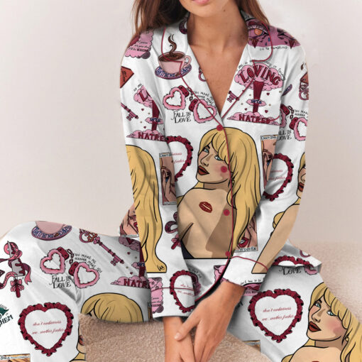 Sabrina Carpenter Satin Pajamas Set - Image 5