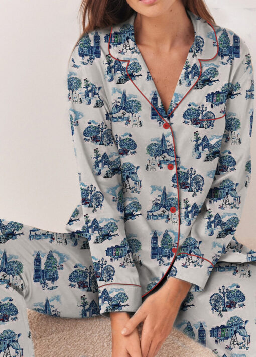 Christmas In London Winter Travel London Vibes Short Sleeve Satin Pajama Set