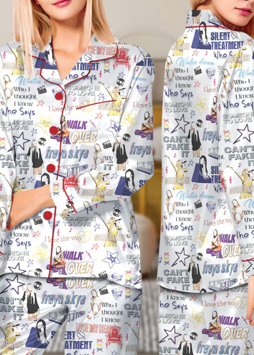 Aesthetic Star Satin Pajamas Set For Women - Image 9