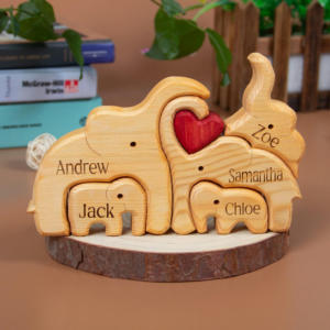 Personalized Wooden Elephant Family Puzzle - Custom Engraved 2-6 Person Animal Figurines, Home Decor