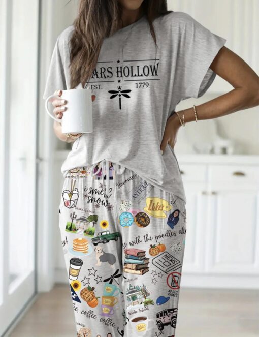 Stars Hollow Casual Pajama Set For Women - Image 4
