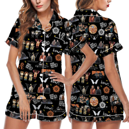 Supernatural Satin Pajamas Set For Women